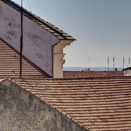 Loft In Riviera Dei Fiori Daire *