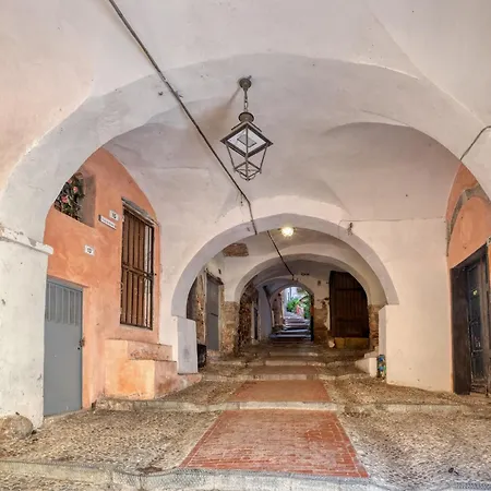 Loft In Riviera Dei Fiori Lägenhet