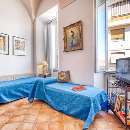 Loft In Riviera Dei Fiori شقة *