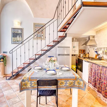 Loft In Riviera Dei Fiori شقة *