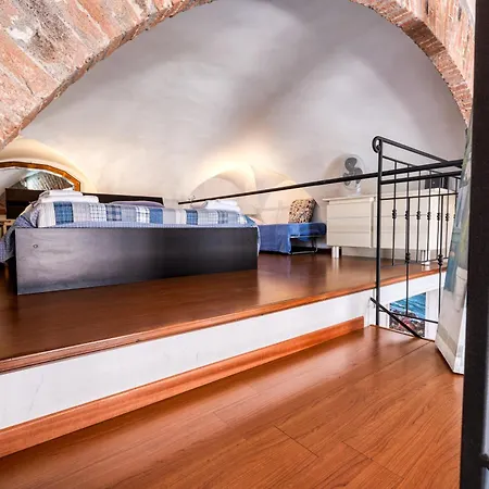 Loft In Riviera Dei Fiori Apartment